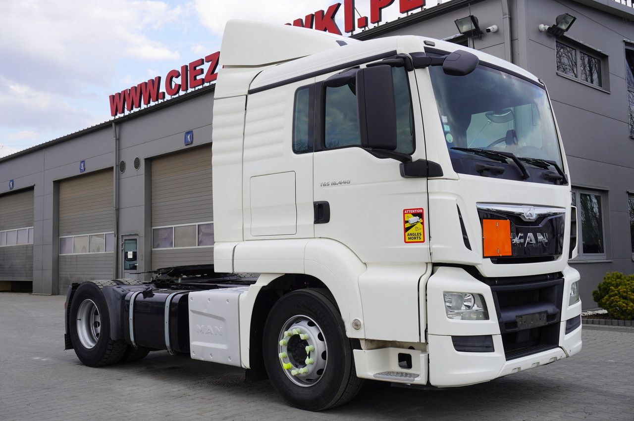 MAN TGS 18.440 tractor unit / 220 tho. km - Cabeza tractora: foto 2 MAN TGS 18.440 tractor unit / 220 tho. km - Cabeza tractora: foto 2