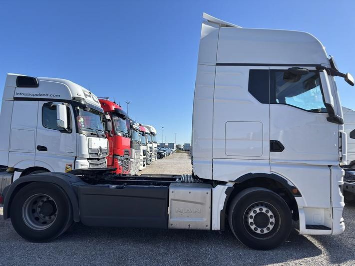 MAN TGX 18.510 E6 4×2 tractor unit / Sleeper cab / 2023 / 4 units - Cabeza tractora: foto 5 MAN TGX 18.510 E6 4×2 tractor unit / Sleeper cab / 2023 / 4 units - Cabeza tractora: foto 5