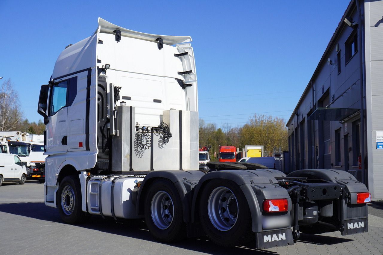MAN TGX 28.510 6x2 / Sleeper cab / NEW tires / GVW 65 t - Cabeza tractora: foto 5 MAN TGX 28.510 6x2 / Sleeper cab / NEW tires / GVW 65 t - Cabeza tractora: foto 5