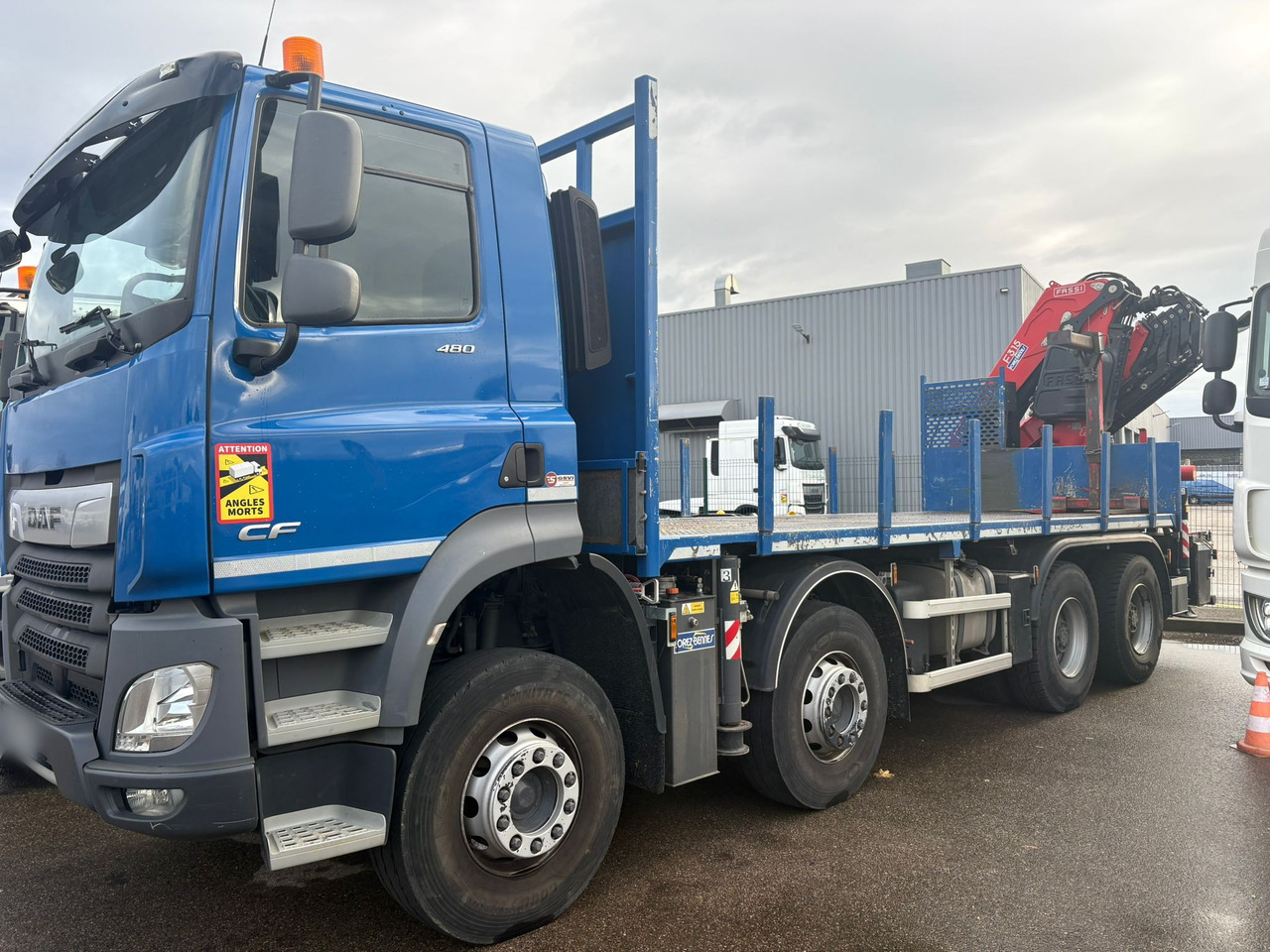 DAF CF 480 8x4 E6 / Fassi F315A.2.26 crane / flatbedCF 480 8x4 E6 / Fassi F315A.2.26 crane / flatbed - Camión caja abierta, Camión grúa: foto 3 DAF CF 480 8x4 E6 / Fassi F315A.2.26 crane / flatbedCF 480 8x4 E6 / Fassi F315A.2.26 crane / flatbed - Camión caja abierta, Camión grúa: foto 3