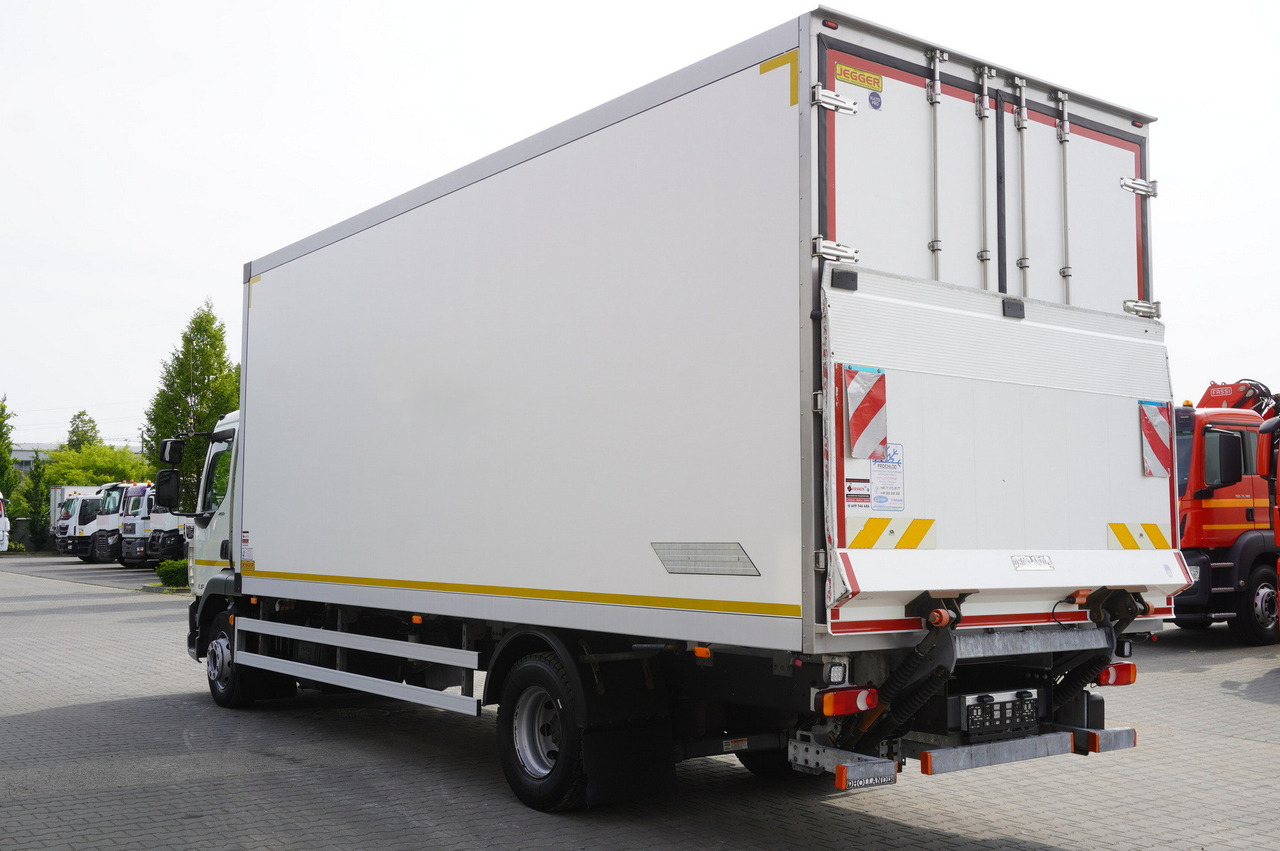 DAF LF 16.260 / Jegger Refrigerator / Carrier Supra 750 / DHOLLANDIA 1500 kg / Sleeper cab - Frigorífico camión: foto 5 DAF LF 16.260 / Jegger Refrigerator / Carrier Supra 750 / DHOLLANDIA 1500 kg / Sleeper cab - Frigorífico camión: foto 5