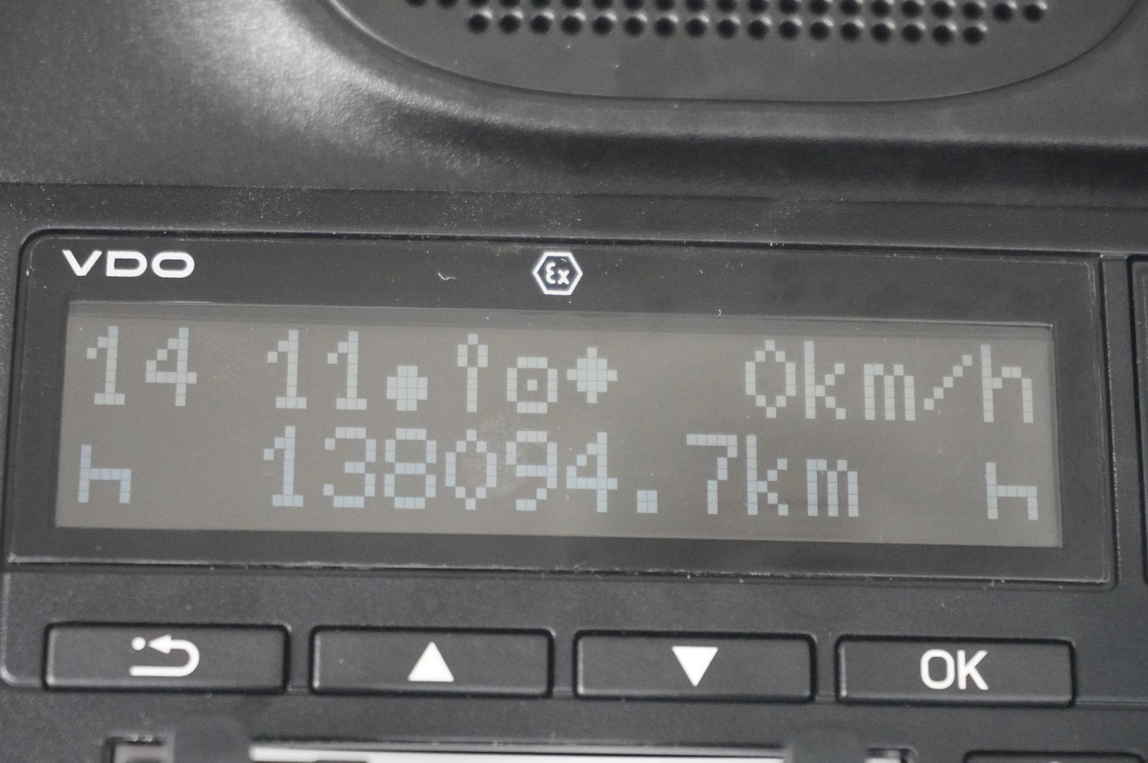 DAF LF 19.320 / 22 EPAL box / 130 tho. km - Camión caja cerrada: foto 2 DAF LF 19.320 / 22 EPAL box / 130 tho. km - Camión caja cerrada: foto 2