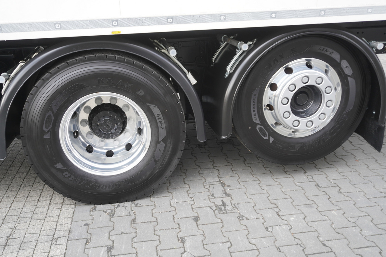 Leasing financiero de DAF NEW XG 480 6×2 / 2025 / KRONE 20 EPAL Doppelstock Refrigerator / Thermoking T-1000R / No mileage / steered axle leasing DAF NEW XG 480 6×2 / 2025 / KRONE 20 EPAL Doppelstock Refrigerator / Thermoking T-1000R / No mileage / steered axle: foto 11