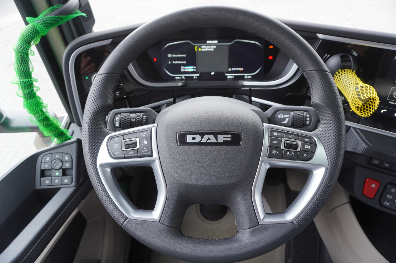 Leasing financiero de DAF NEW XG 480 6×2 / 2025 / KRONE 20 EPAL Doppelstock Refrigerator / Thermoking T-1000R / No mileage / steered axle leasing DAF NEW XG 480 6×2 / 2025 / KRONE 20 EPAL Doppelstock Refrigerator / Thermoking T-1000R / No mileage / steered axle: foto 25