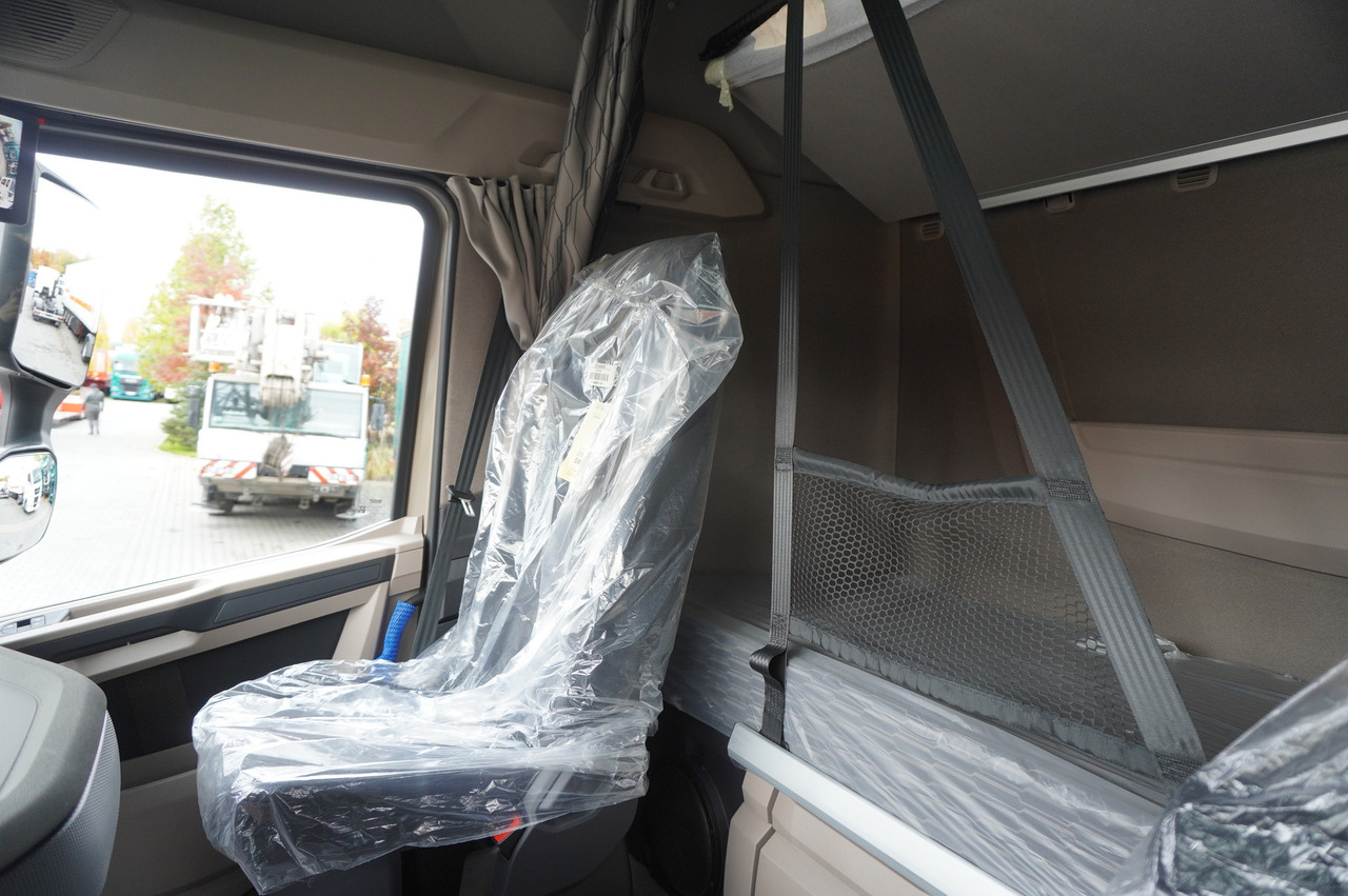 Leasing financiero de DAF NEW XG 480 6×2 / 2025 / KRONE 20 EPAL Doppelstock Refrigerator / Thermoking T-1000R / No mileage / steered axle leasing DAF NEW XG 480 6×2 / 2025 / KRONE 20 EPAL Doppelstock Refrigerator / Thermoking T-1000R / No mileage / steered axle: foto 22