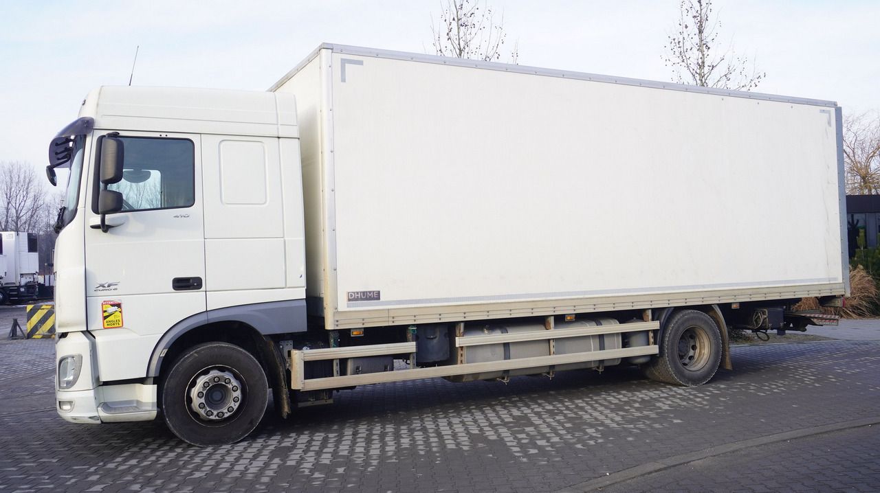 DAF XF 410 EURO 6 /410 HP / 20 EPAL / Dhollandia lift 1500 kg - Camión caja cerrada: foto 3 DAF XF 410 EURO 6 /410 HP / 20 EPAL / Dhollandia lift 1500 kg - Camión caja cerrada: foto 3