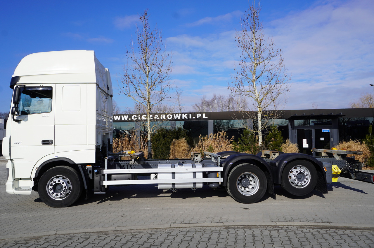 DAF XF 480 SSC / 6x2 / BDF / standard / 380 tho.km - Portacontenedore/ Intercambiable camión: foto 4 DAF XF 480 SSC / 6x2 / BDF / standard / 380 tho.km - Portacontenedore/ Intercambiable camión: foto 4