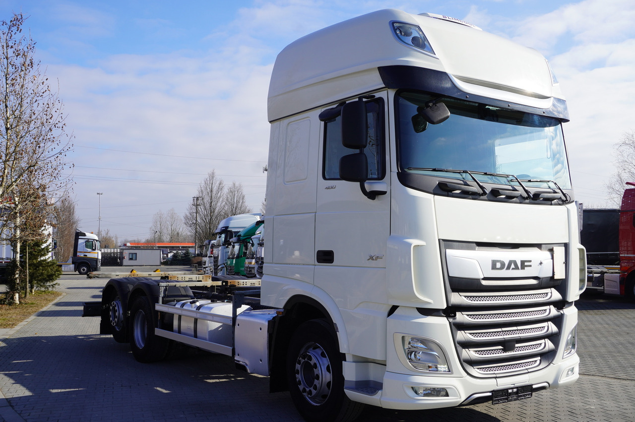 DAF XF 480 SSC / 6x2 / BDF / standard / 380 tho.km - Chasis camión: foto 3 DAF XF 480 SSC / 6x2 / BDF / standard / 380 tho.km - Chasis camión: foto 3