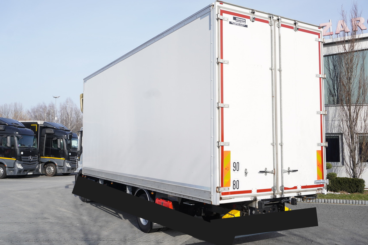 Giraudon 120.190 - Caja cerrada: foto 4 Giraudon 120.190 - Caja cerrada: foto 4