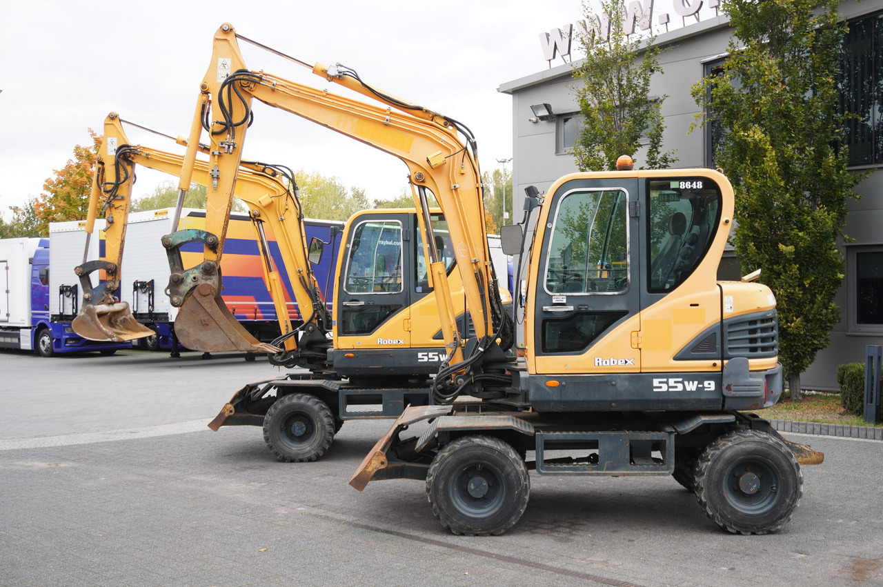 Hyundai Robex 55W-9 Wheeled Excavator 5.5t / 2pcs - Excavadora: foto 1 Hyundai Robex 55W-9 Wheeled Excavator 5.5t / 2pcs - Excavadora: foto 1