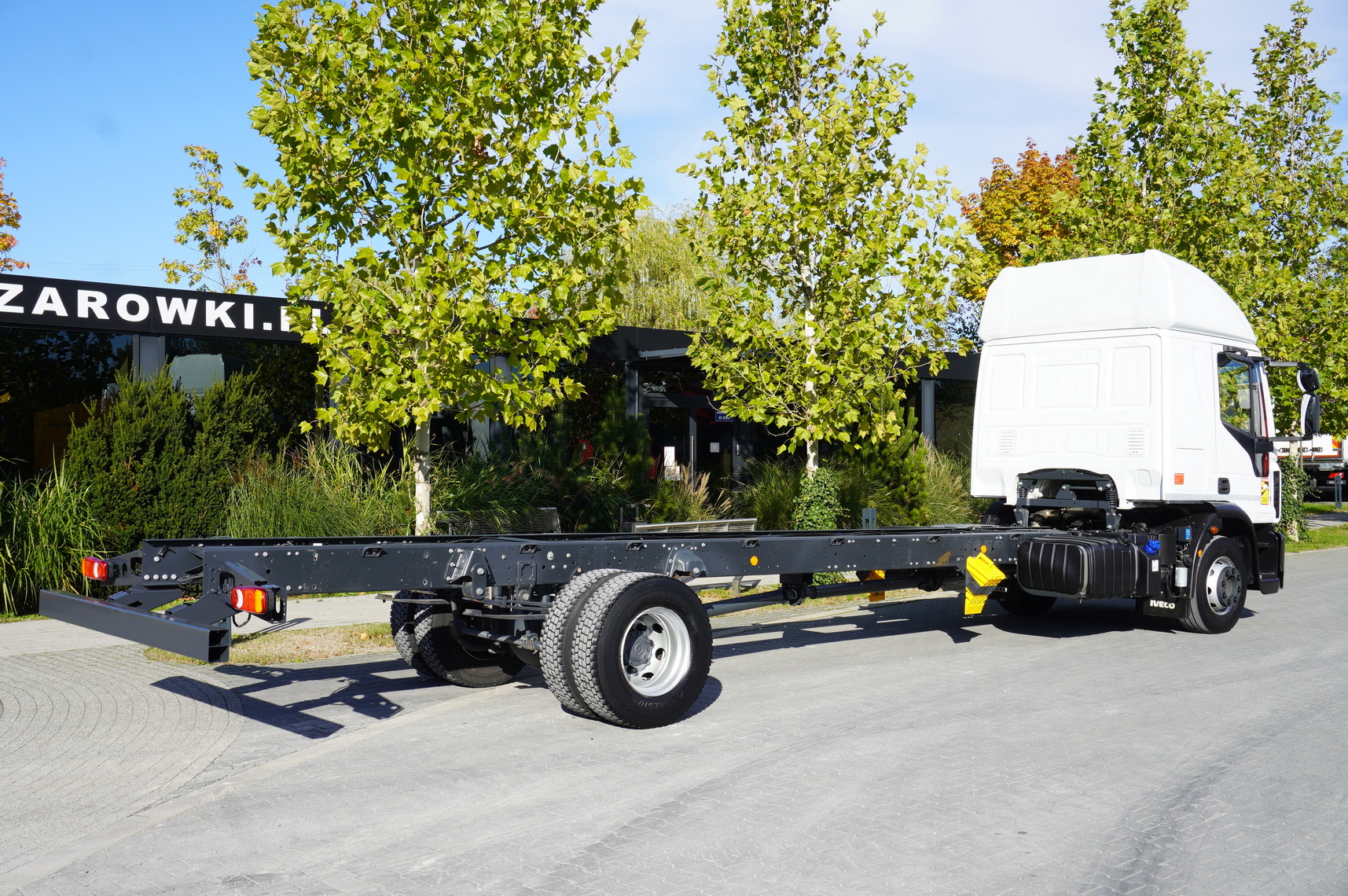 IVECO Eurocargo 140e19 4×2 E6 Glob / ADR / frame 8,1m - Chasis camión: foto 4 IVECO Eurocargo 140e19 4×2 E6 Glob / ADR / frame 8,1m - Chasis camión: foto 4