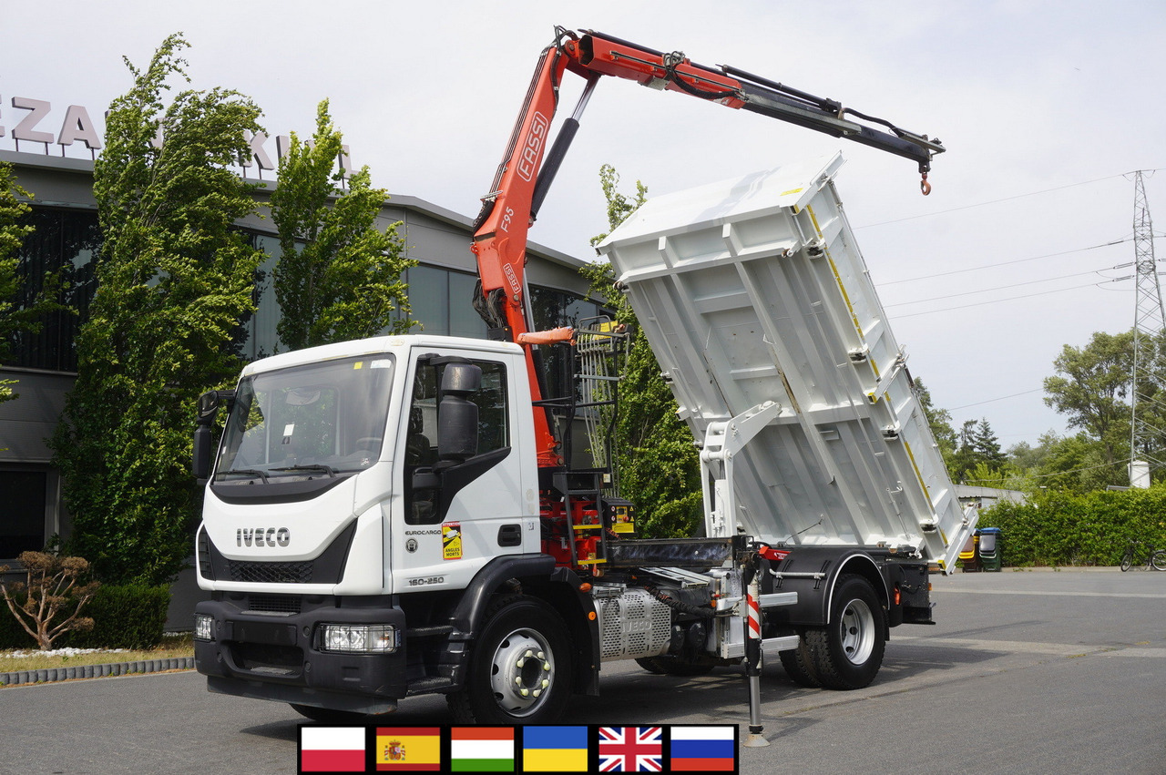 IVECO Eurocargo 160-250 / Fassi F95 crane / 120 tho. km / 3-sided tipper - Volquete camión, Camión grúa: foto 1 IVECO Eurocargo 160-250 / Fassi F95 crane / 120 tho. km / 3-sided tipper - Volquete camión, Camión grúa: foto 1