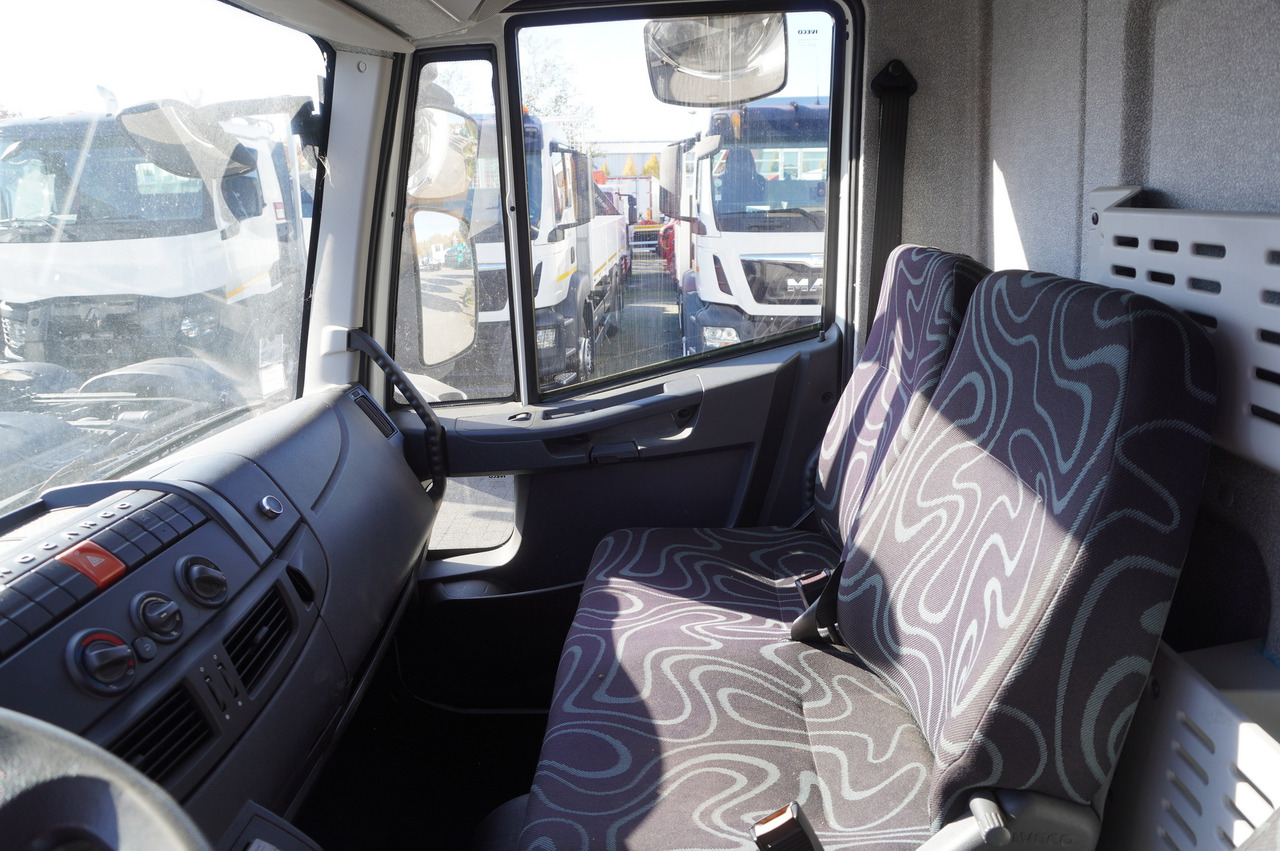 Camión caja cerrada IVECO Eurocargo 160E21 / Only 11 thousand km!!! / Box 18 EPAL: foto 19