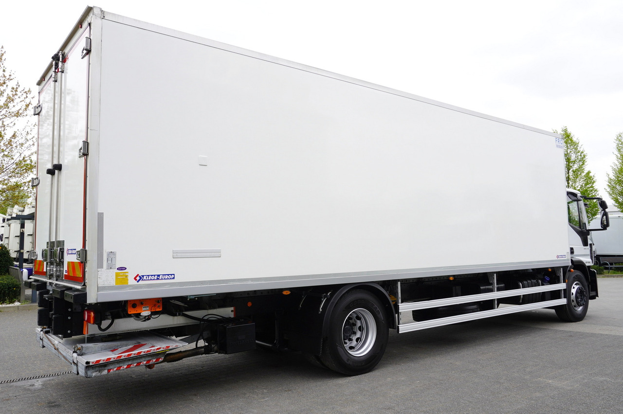 IVECO Eurocargo 190-280L E6 4x2 / Refrigerator / Dhollandia DHSM.20 tail lift / 21 pallets - Frigorífico camión: foto 5 IVECO Eurocargo 190-280L E6 4x2 / Refrigerator / Dhollandia DHSM.20 tail lift / 21 pallets - Frigorífico camión: foto 5