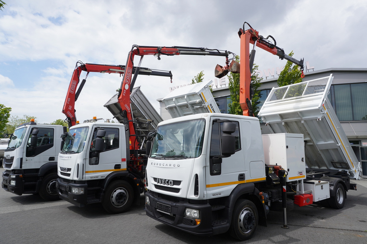 IVECO Stralis 310 E6 / NEW 3-sided tipper / Fassi F135 crane with remote control - Camión grúa: foto 4 IVECO Stralis 310 E6 / NEW 3-sided tipper / Fassi F135 crane with remote control - Camión grúa: foto 4