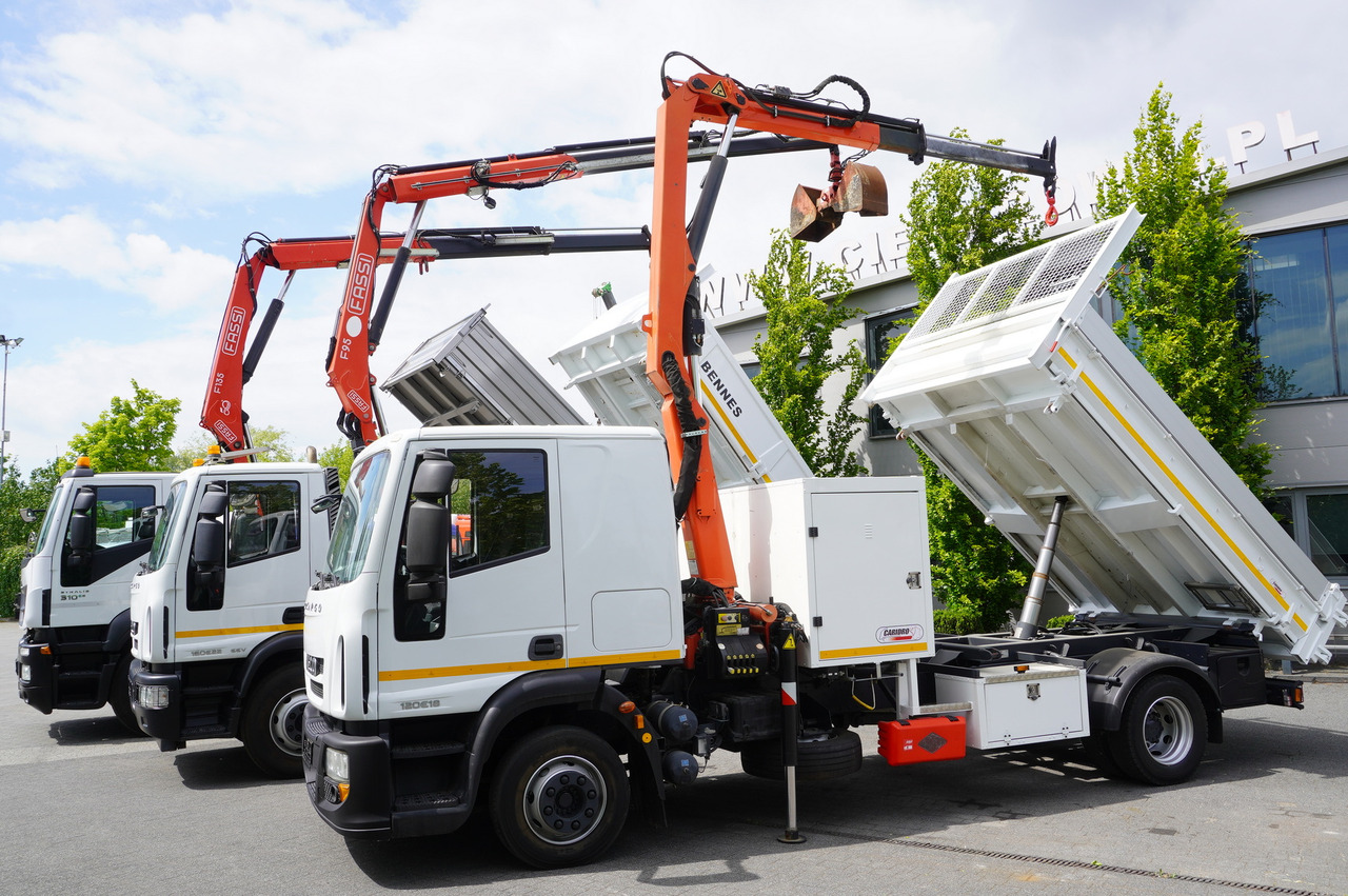 IVECO Stralis 310 E6 / NEW 3-sided tipper / Fassi F135 crane with remote control - Volquete camión, Camión grúa: foto 5 IVECO Stralis 310 E6 / NEW 3-sided tipper / Fassi F135 crane with remote control - Volquete camión, Camión grúa: foto 5