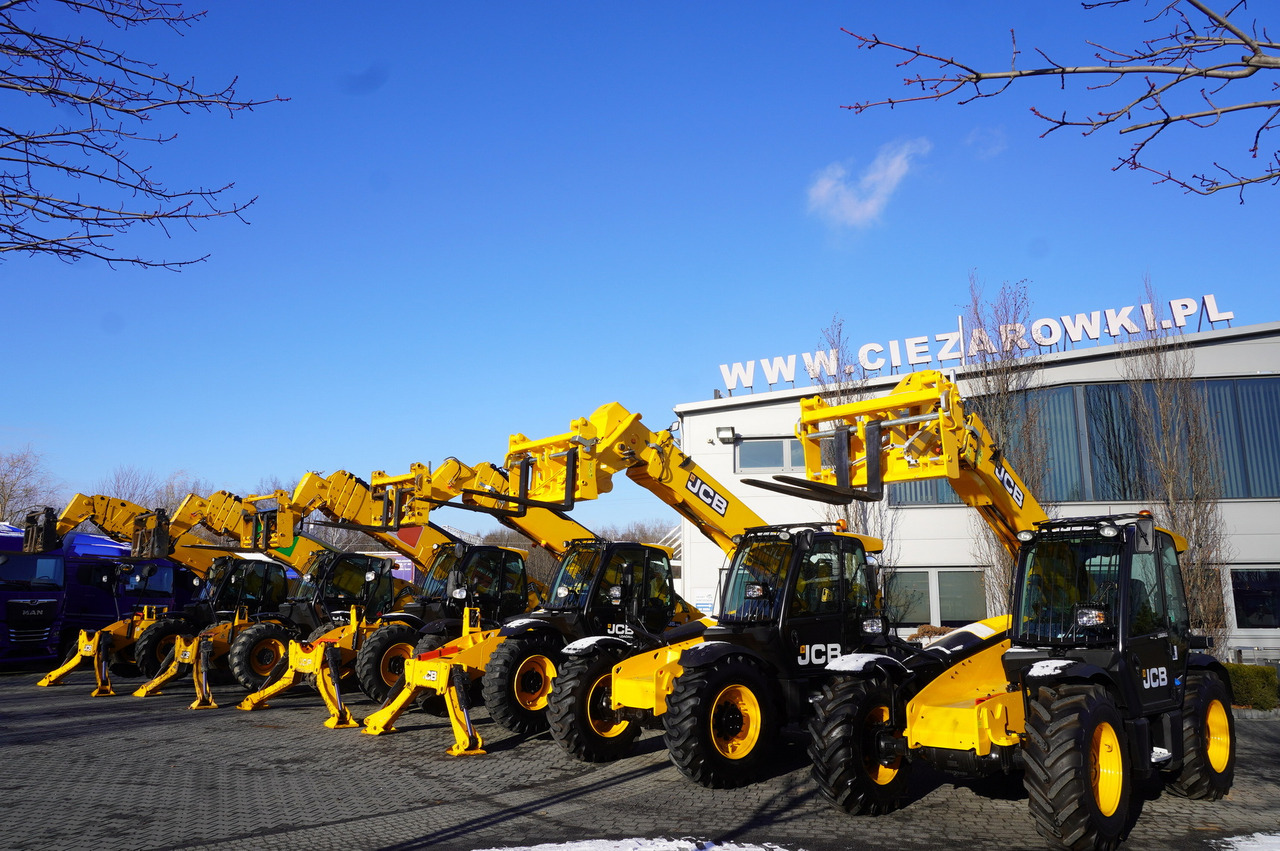 JCB 540-170 Telescopic Loader / 17m / joystick - Cargadora de ruedas: foto 2 JCB 540-170 Telescopic Loader / 17m / joystick - Cargadora de ruedas: foto 2
