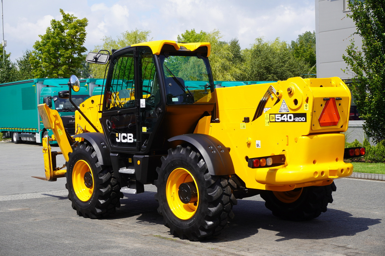 JCB JCB 540-200 Telescopic Loader / 20 m reach / joystick - Cargadora de ruedas telescópica: foto 4 JCB JCB 540-200 Telescopic Loader / 20 m reach / joystick - Cargadora de ruedas telescópica: foto 4