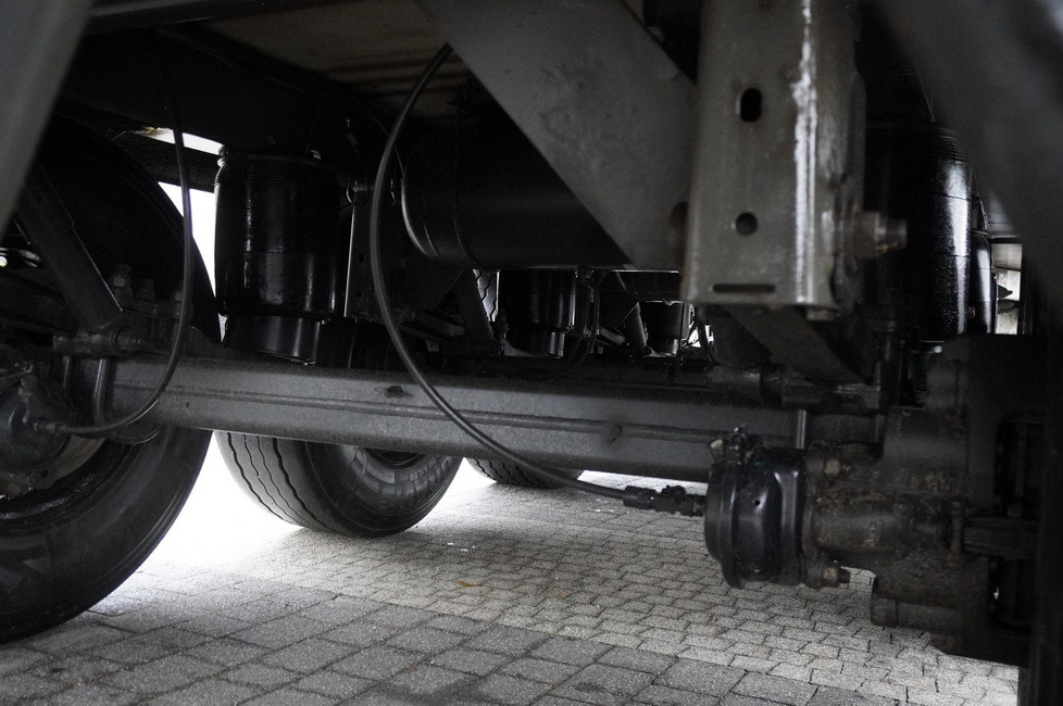 Frigorífico semirremolque LAMBERET refrigerated semi-trailer / Carrier Vector 1550 unit: foto 14
