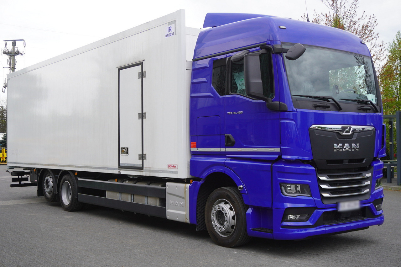 MAN New MAN TGX 26.400 / New Isotherm Plandex 23 Pallets / Warranty - Isotérmico camión: foto 1 MAN New MAN TGX 26.400 / New Isotherm Plandex 23 Pallets / Warranty - Isotérmico camión: foto 1