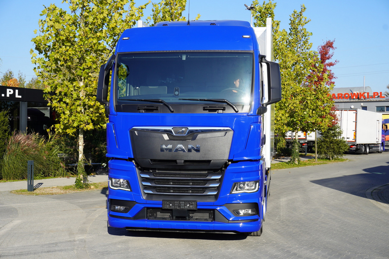 MAN New Refrigerator MAN TGX 26.400 / IGLOOCAR 23 pallets / Carrier Supra 1150 - Isotérmico camión: foto 5 MAN New Refrigerator MAN TGX 26.400 / IGLOOCAR 23 pallets / Carrier Supra 1150 - Isotérmico camión: foto 5
