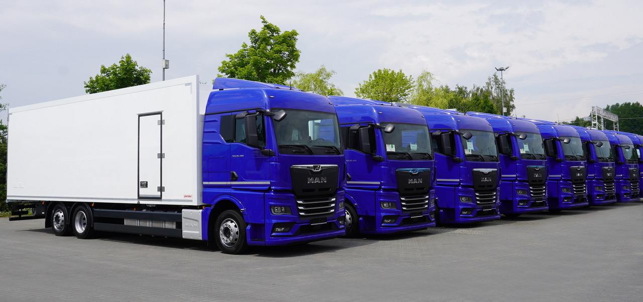 MAN New TGX 26.400 / NEW IGLOOCAR refrigerator 20 pallets / 6×2 / 2024 / 2 units - Camión caja cerrada: foto 2 MAN New TGX 26.400 / NEW IGLOOCAR refrigerator 20 pallets / 6×2 / 2024 / 2 units - Camión caja cerrada: foto 2