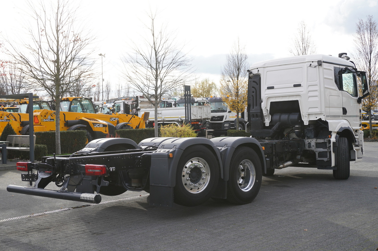 MAN TGS 26.510 6x4/4 Hydrodrive / Steering axle / Retarder / Sleeper cab - Chasis camión: foto 5 MAN TGS 26.510 6x4/4 Hydrodrive / Steering axle / Retarder / Sleeper cab - Chasis camión: foto 5