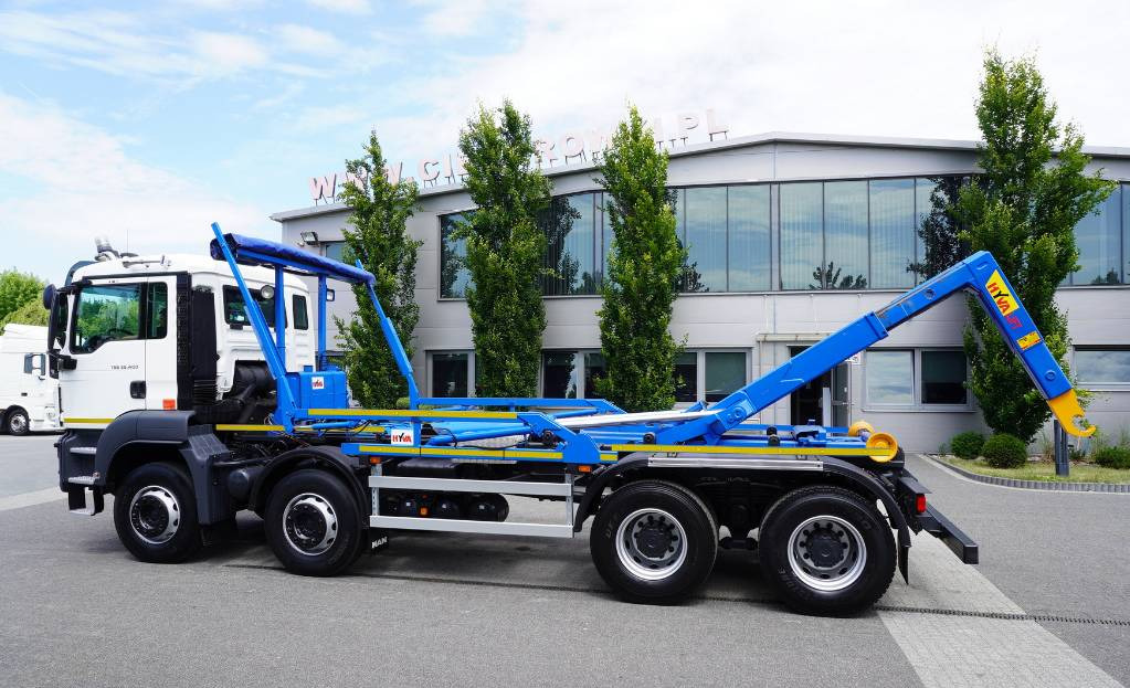 MAN TGS 35.400 8×4 HYVA LIFT 32.56 SE hooklift - Multibasculante camión: foto 3 MAN TGS 35.400 8×4 HYVA LIFT 32.56 SE hooklift - Multibasculante camión: foto 3