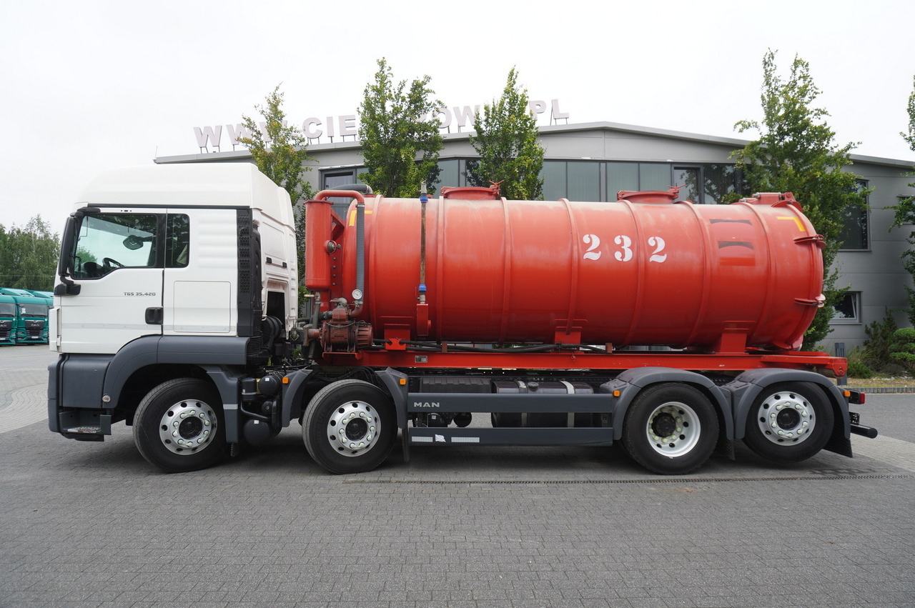 MAN TGS 35.420 8×2 / NEW septic barrel 13000 L / 3 steered axles - Cuba de purín: foto 2 MAN TGS 35.420 8×2 / NEW septic barrel 13000 L / 3 steered axles - Cuba de purín: foto 2