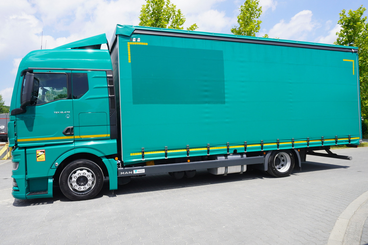 MAN TGX 18.470 / 2022 / Curtainsider 19 EPAL / Retarder / 15 units - Camión lona: foto 3 MAN TGX 18.470 / 2022 / Curtainsider 19 EPAL / Retarder / 15 units - Camión lona: foto 3