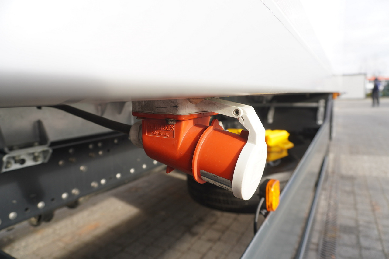 MAN TGX 26.400 / IGLOOCAR / Carrier Supra 1150 MT Silent - Isotérmico camión: foto 5 MAN TGX 26.400 / IGLOOCAR / Carrier Supra 1150 MT Silent - Isotérmico camión: foto 5