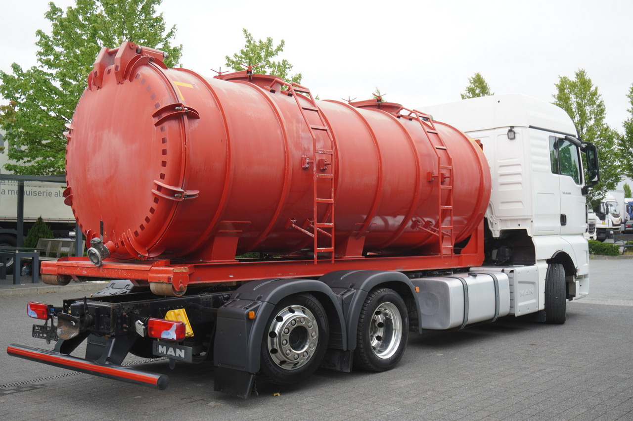 MAN TGX 26.500 / NEW Stal Septic barrel 13000 l / steering 3rd axle - Cisterna camión: foto 4 MAN TGX 26.500 / NEW Stal Septic barrel 13000 l / steering 3rd axle - Cisterna camión: foto 4