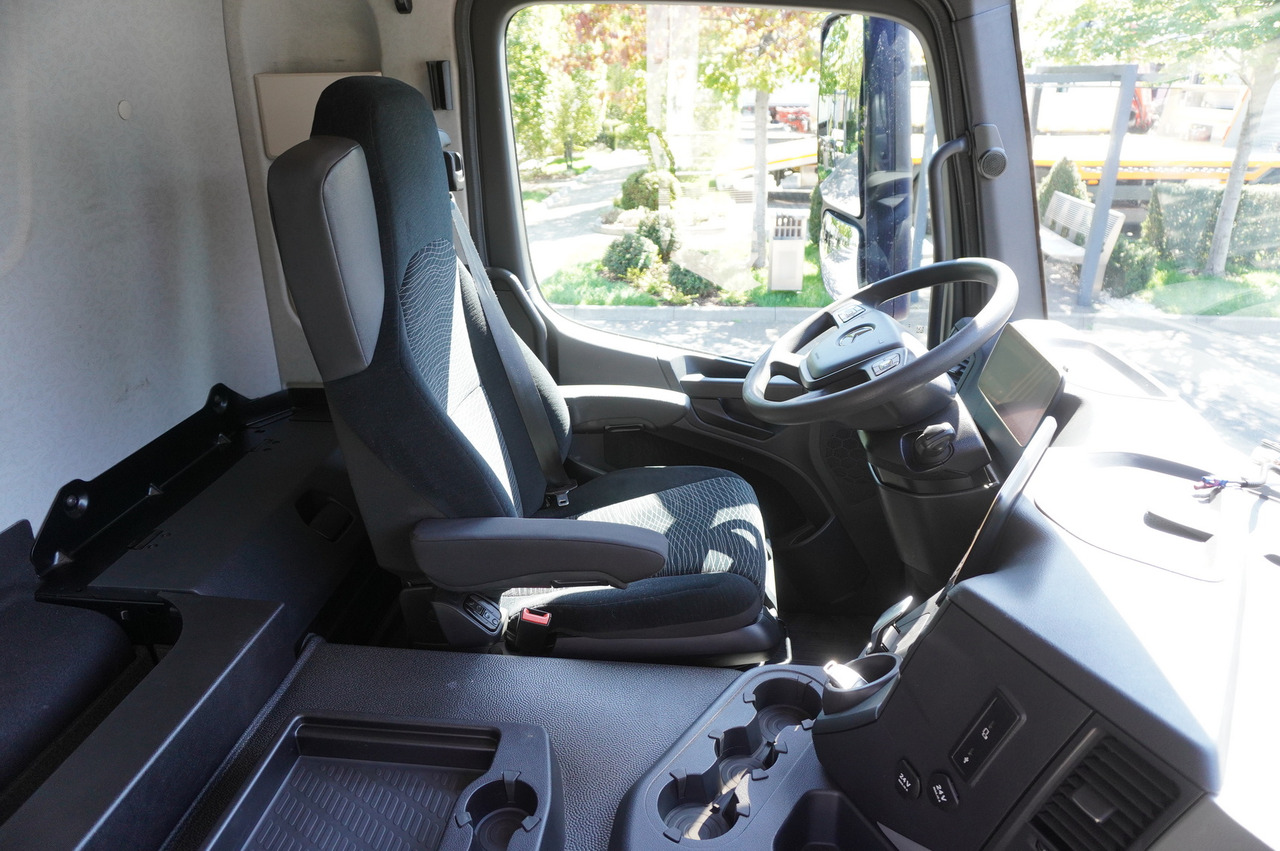 Leasing financiero de MERCEDES-BENZ Actros 18.35 LS / Body NEW septic tank (08/2025) 11000 l / 280000 kilometers! leasing MERCEDES-BENZ Actros 18.35 LS / Body NEW septic tank (08/2025) 11000 l / 280000 kilometers!: foto 22