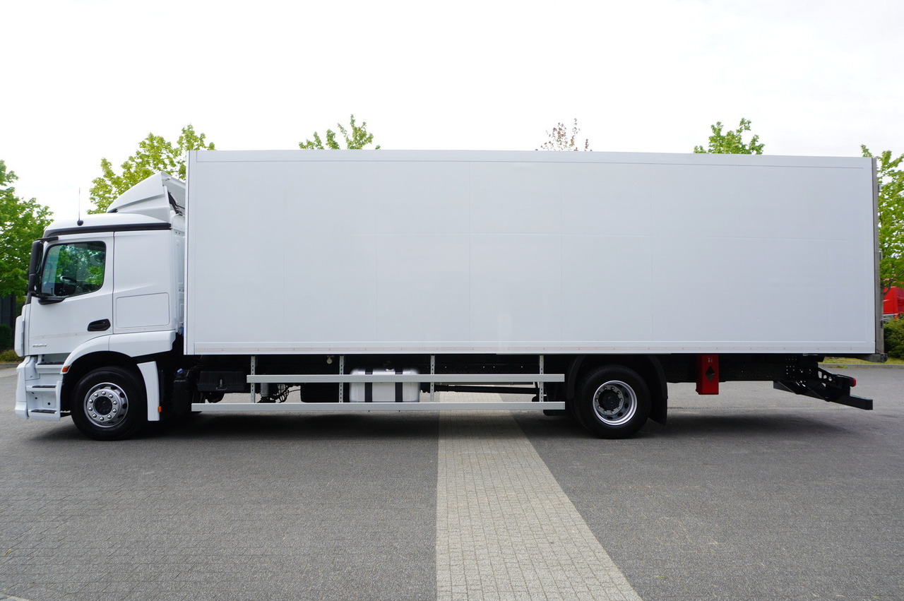 MERCEDES-BENZ Actros 1824 / Refrigerator 22 EPAL / Carrier Supra 850 / Sleeping cabin - Frigorífico camión: foto 2 MERCEDES-BENZ Actros 1824 / Refrigerator 22 EPAL / Carrier Supra 850 / Sleeping cabin - Frigorífico camión: foto 2