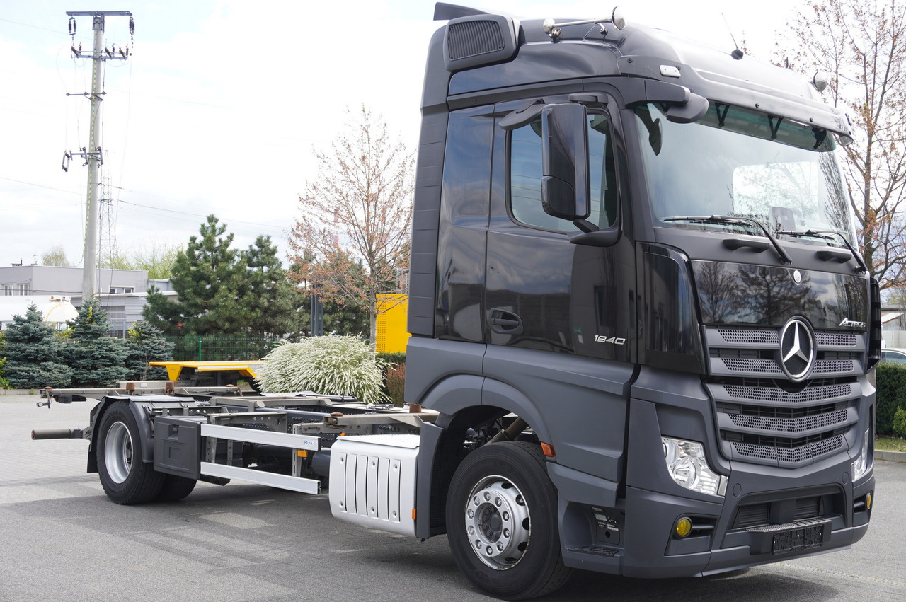 MERCEDES-BENZ Actros 1840 E6 4x2 / Lounge chair BDF - Chasis camión: foto 2 MERCEDES-BENZ Actros 1840 E6 4x2 / Lounge chair BDF - Chasis camión: foto 2