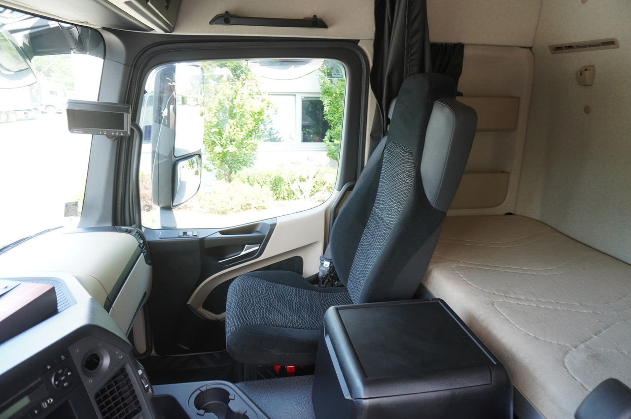 Volquete camión MERCEDES-BENZ Actros 1840 / New 3-side tipper 10 EPAL / Diff. lock / Load cap 10 t [ Copy ]: foto 20