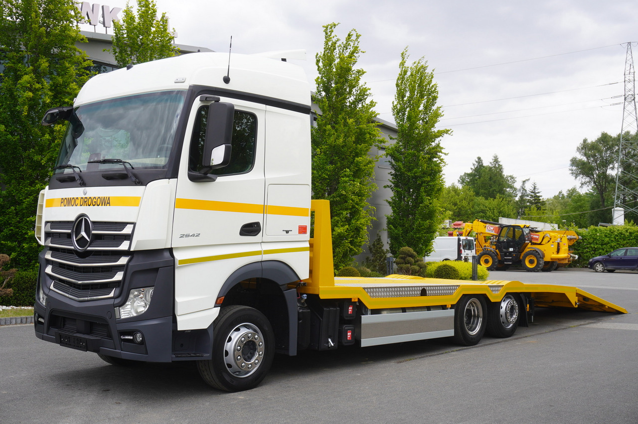 MERCEDES-BENZ Actros 2542 / NEW tow truck / steered 3rd axle - Portavehículos camión: foto 1 MERCEDES-BENZ Actros 2542 / NEW tow truck / steered 3rd axle - Portavehículos camión: foto 1