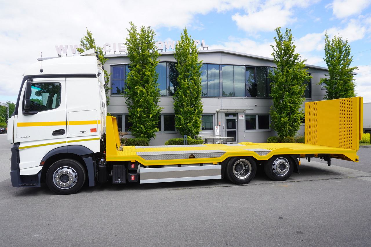 MERCEDES-BENZ Actros 2542 / NEW tow truck / steered 3rd axle - Portavehículos camión: foto 3 MERCEDES-BENZ Actros 2542 / NEW tow truck / steered 3rd axle - Portavehículos camión: foto 3