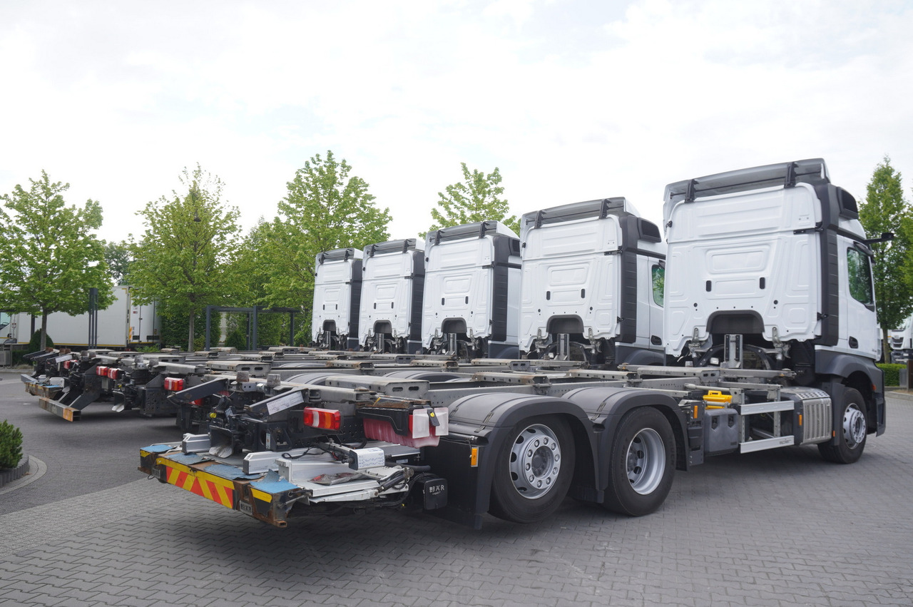 MERCEDES-BENZ Actros 2545 6×2 MP5 / ADR AT / 12 units - Portacontenedore/ Intercambiable camión: foto 4 MERCEDES-BENZ Actros 2545 6×2 MP5 / ADR AT / 12 units - Portacontenedore/ Intercambiable camión: foto 4
