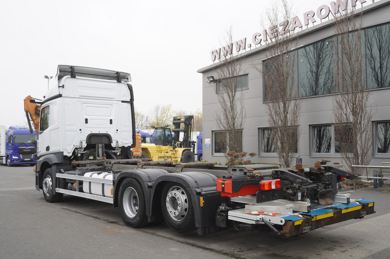 MERCEDES-BENZ Actros 2545 6×2 MP5 / ADR / several units - Portacontenedore/ Intercambiable camión: foto 5 MERCEDES-BENZ Actros 2545 6×2 MP5 / ADR / several units - Portacontenedore/ Intercambiable camión: foto 5