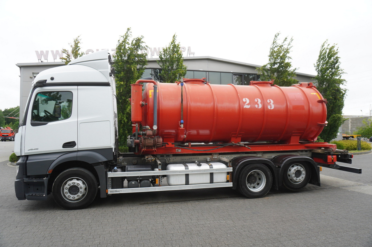 MERCEDES-BENZ Actros 2545 6 × 2 MP5 / NEW septic barrel 13000 L - Cisterna camión: foto 2 MERCEDES-BENZ Actros 2545 6 × 2 MP5 / NEW septic barrel 13000 L - Cisterna camión: foto 2