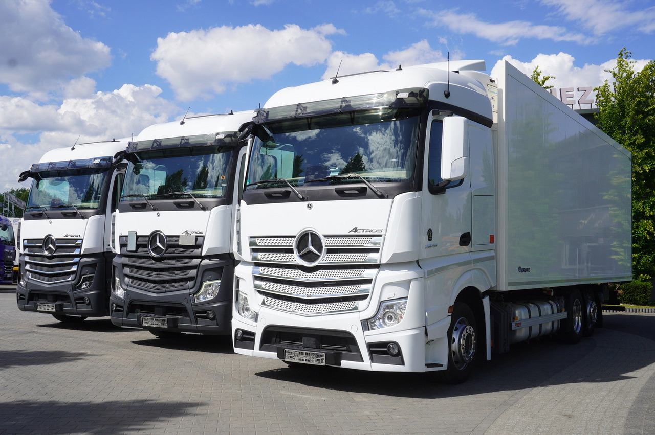MERCEDES-BENZ Actros 2545 / Lamberet refrigerator / 2022 / 3 units - Frigorífico camión: foto 3 MERCEDES-BENZ Actros 2545 / Lamberet refrigerator / 2022 / 3 units - Frigorífico camión: foto 3