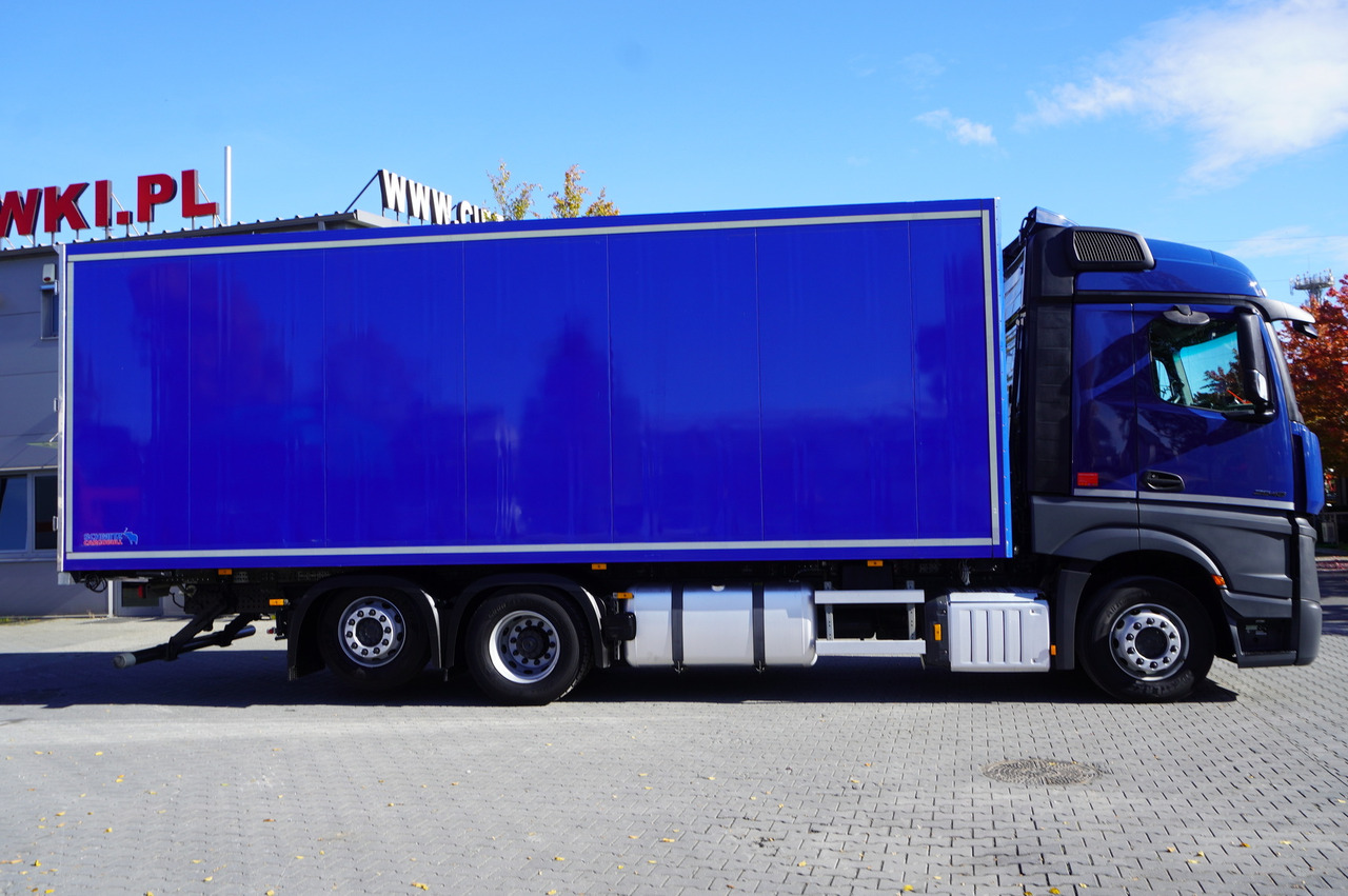 MERCEDES-BENZ Actros 2545 MP5 6×2 / Schmitz 19 EPAL refrigerator / 2023 - Frigorífico camión: foto 2 MERCEDES-BENZ Actros 2545 MP5 6×2 / Schmitz 19 EPAL refrigerator / 2023 - Frigorífico camión: foto 2