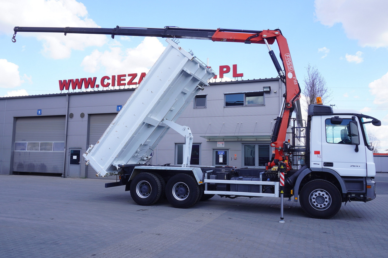 MERCEDES-BENZ Actros 2641 6×4 E5 / Crane / Dumper / 110000 km! - Volquete camión, Camión grúa: foto 3 MERCEDES-BENZ Actros 2641 6×4 E5 / Crane / Dumper / 110000 km! - Volquete camión, Camión grúa: foto 3