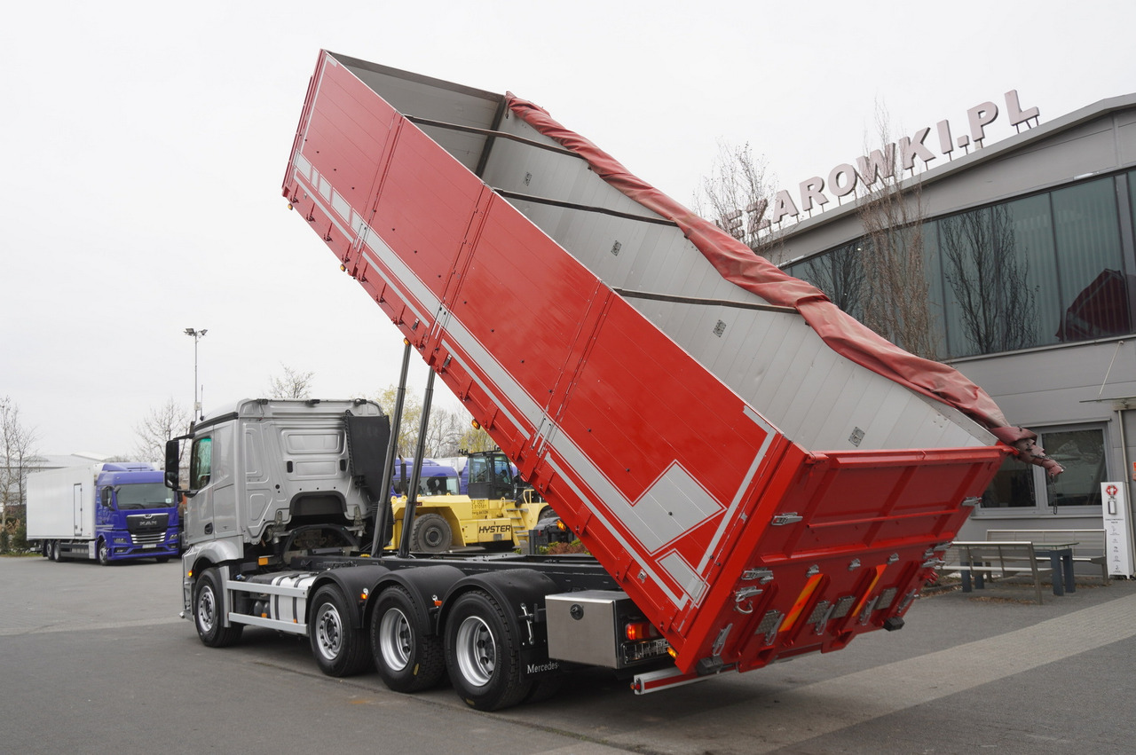 MERCEDES-BENZ Actros 3563 8x4 / Tipper for grain 20 t load capacity - Volquete camión: foto 5 MERCEDES-BENZ Actros 3563 8x4 / Tipper for grain 20 t load capacity - Volquete camión: foto 5