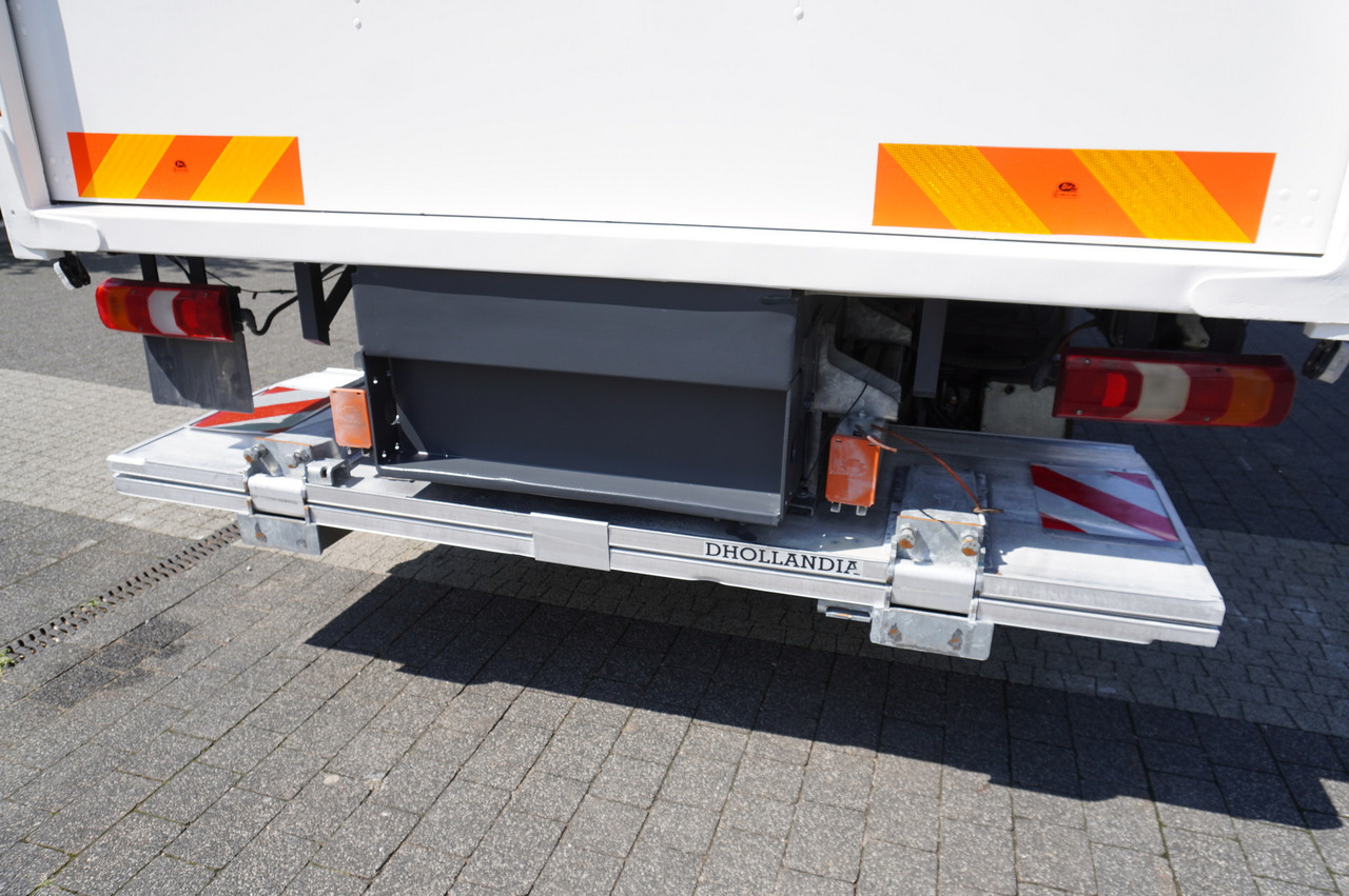 Camión caja cerrada MERCEDES-BENZ Atego 1318 E6 / 20 pallet container / lift / 90 thousand km !!!: foto 19