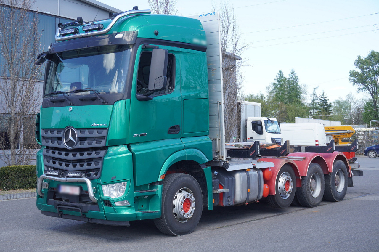 Mercedes-Benz Arocs 3563 8 × 4 / 630 HP / steered axle / Logging superstructure - Chasis camión: foto 3 Mercedes-Benz Arocs 3563 8 × 4 / 630 HP / steered axle / Logging superstructure - Chasis camión: foto 3