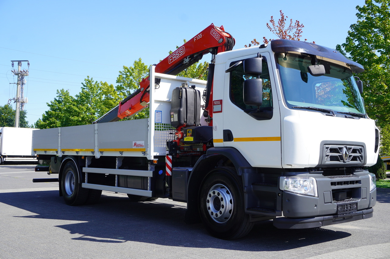 RENAULT C280 DTI 8 / FASSI crane 5.6 T / range 8 m / Flatbed 15 EPAL - Camión grúa: foto 5 RENAULT C280 DTI 8 / FASSI crane 5.6 T / range 8 m / Flatbed 15 EPAL - Camión grúa: foto 5