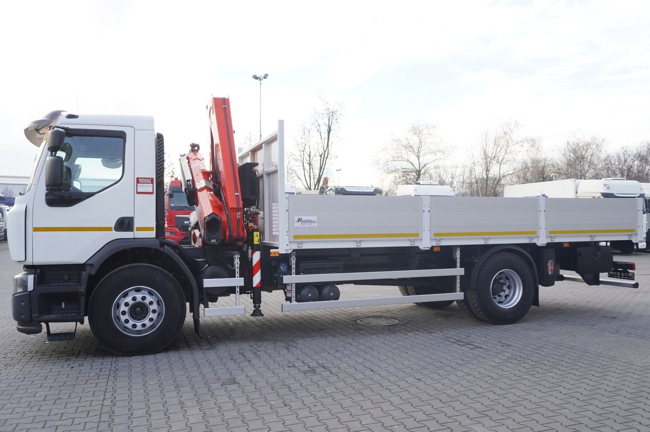 Camión grúa RENAULT C280 DTI 8 / FASSI crane F135A.22 / range 8 m / Flatbed 15 EPAL / 8 units: foto 10