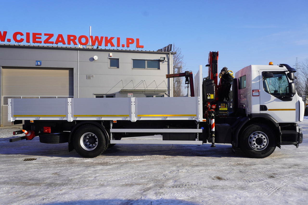 RENAULT C280 DTI 8 / HDS Fassi F135A.22 / remote control / Rotator / Flatbed 15 EPAL - Camión grúa: foto 2 RENAULT C280 DTI 8 / HDS Fassi F135A.22 / remote control / Rotator / Flatbed 15 EPAL - Camión grúa: foto 2